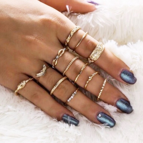 🔺SALE🔺Delicate Boho Set of 12 Rings LOW PRICE - Picture 6 of 8